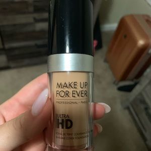 Makeup Forever HD Foundation